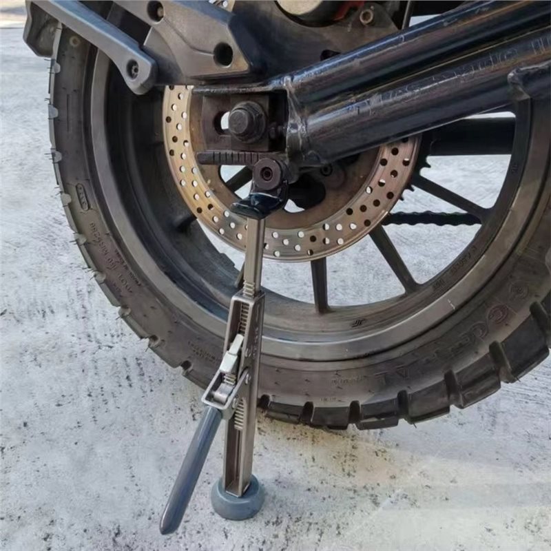 素早くチェーンを上げ下げできる、持ち運び可能なバイク用リフト - Chain Kit Motorcycle のレビューと価格